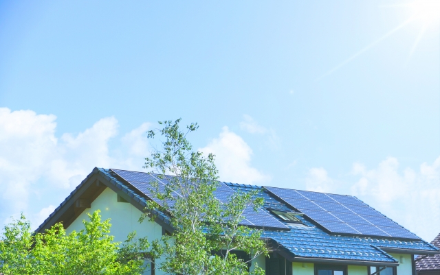 太陽光発電・ソーラーパネル