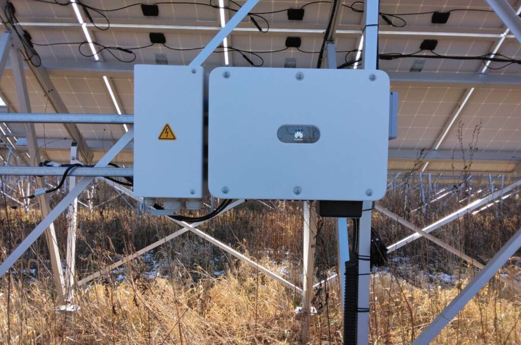 太陽光発電所パワーコンディショナー交換工事(北海道上川郡)